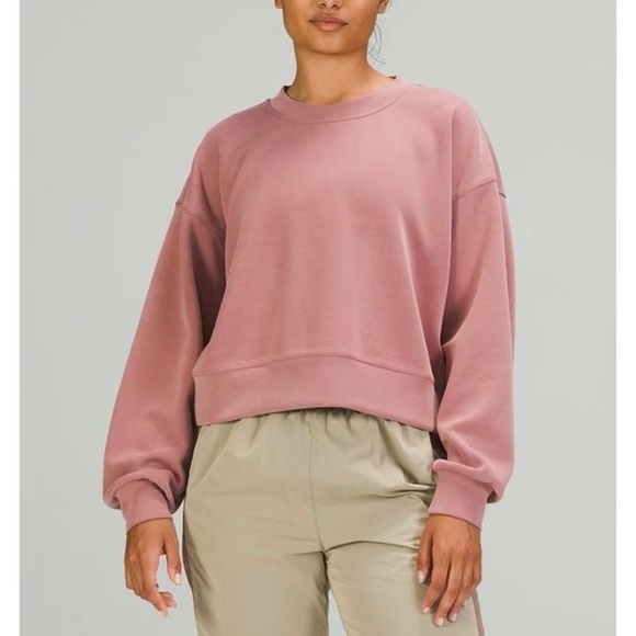 Lululemon Perfectly Oversized Cropped Crew Neck Softstream Limited edition color - Picture 4 of 12